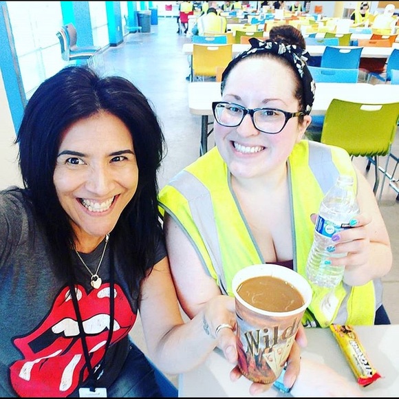 Meet your Posher, Rachel - Picture 8 of 8